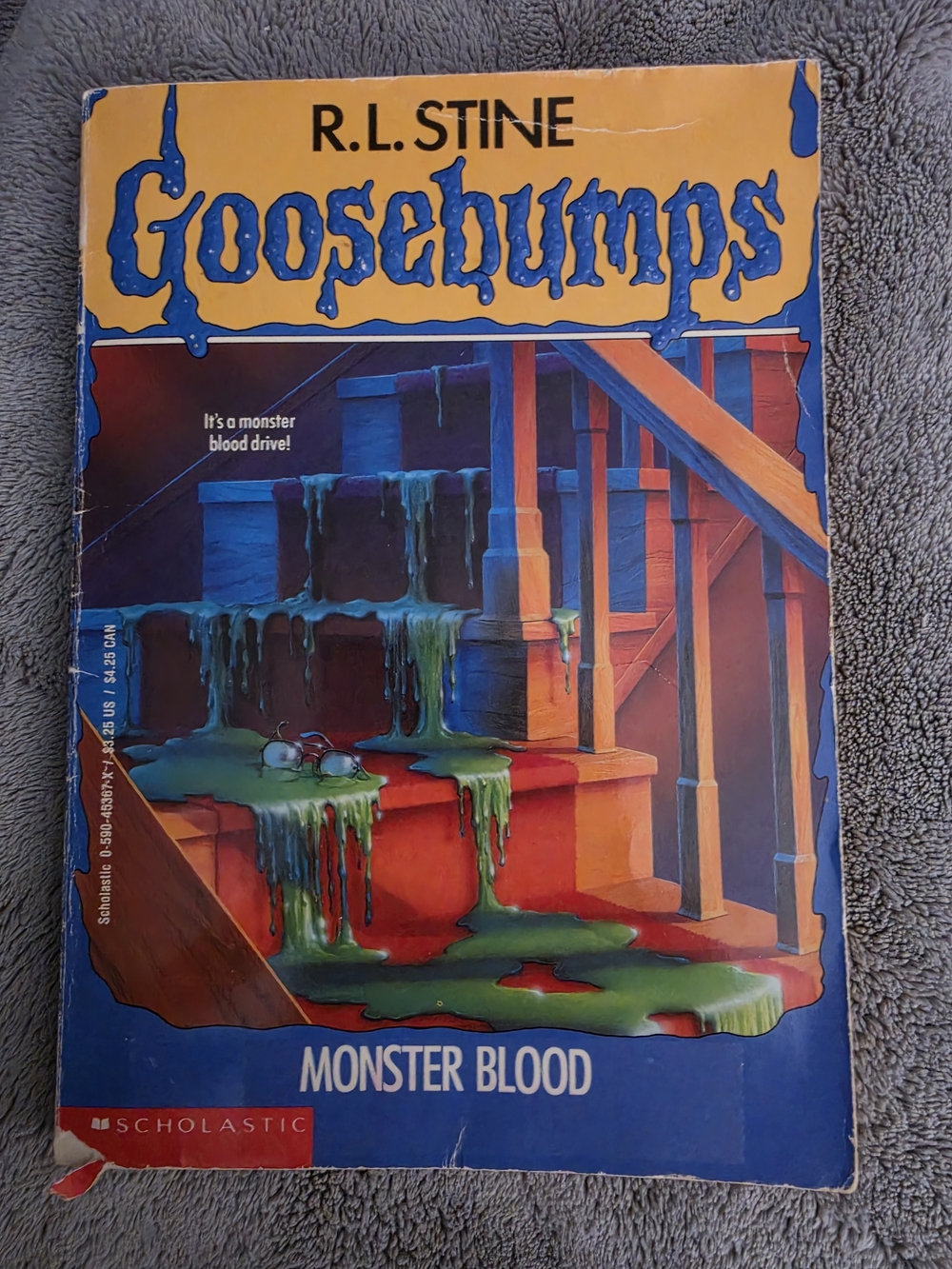 Paperback Copy of Monster Blood (Goosebumps series) by R.L. Stine